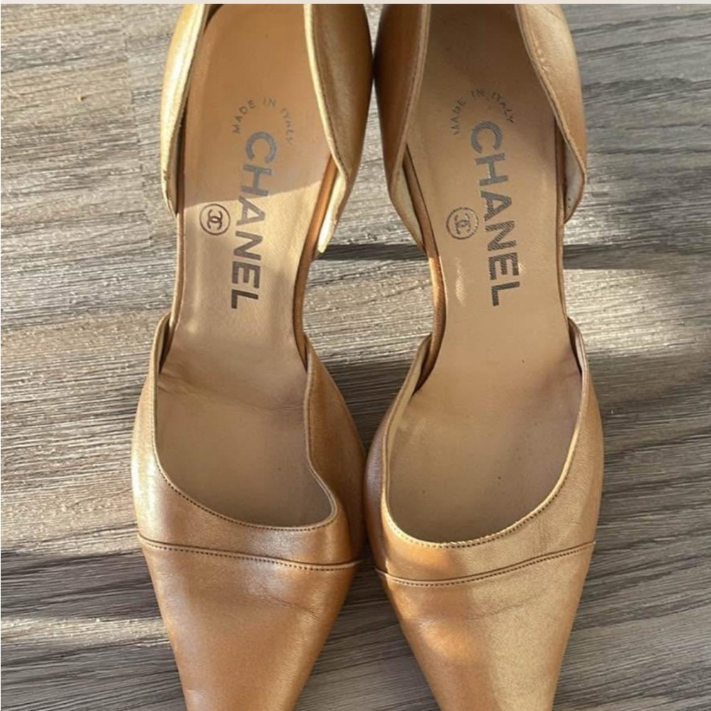 CHANEL Women's Gold Leather Heels